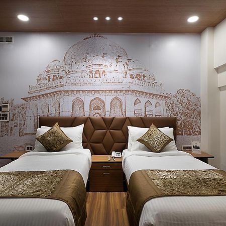 Delhieez - A Boutique Hotel New Delhi Ngoại thất bức ảnh