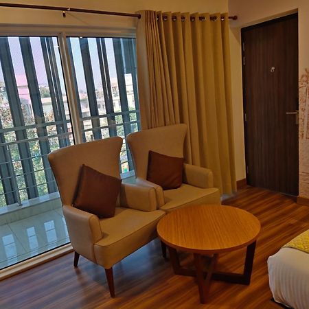 Delhieez - A Boutique Hotel New Delhi Ngoại thất bức ảnh