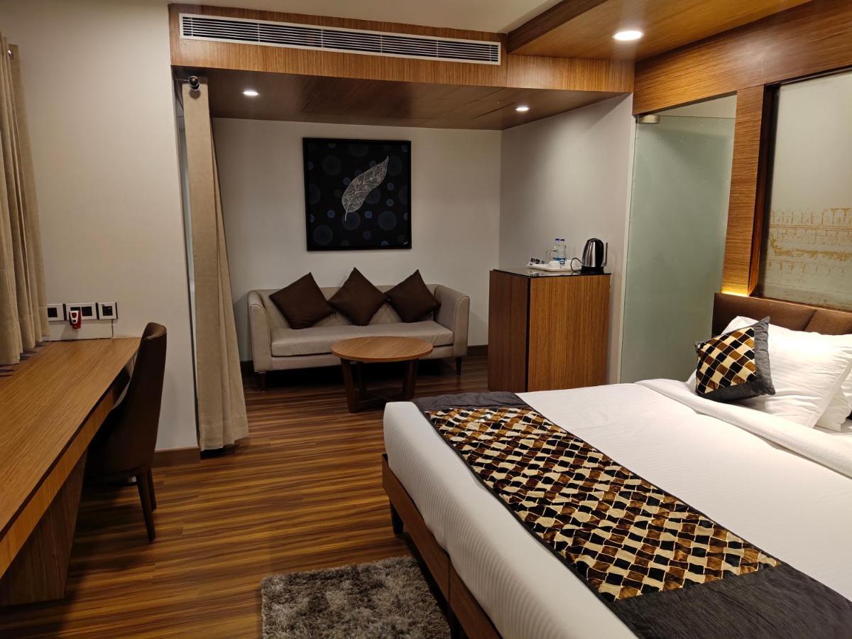 Delhieez - A Boutique Hotel New Delhi Ngoại thất bức ảnh
