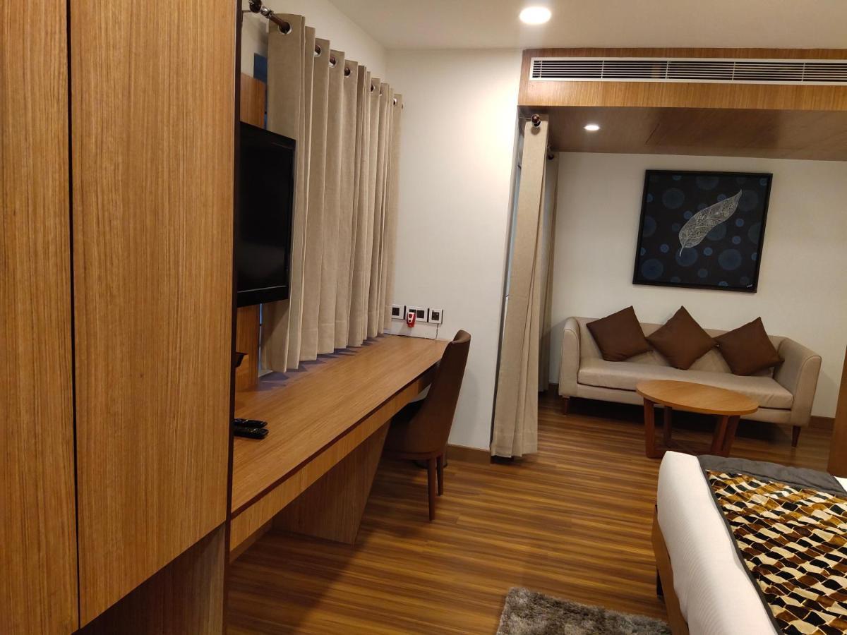 Delhieez - A Boutique Hotel New Delhi Ngoại thất bức ảnh