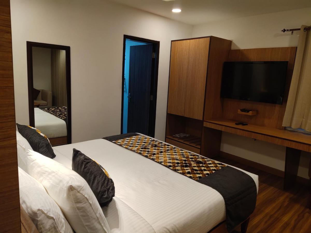 Delhieez - A Boutique Hotel New Delhi Ngoại thất bức ảnh